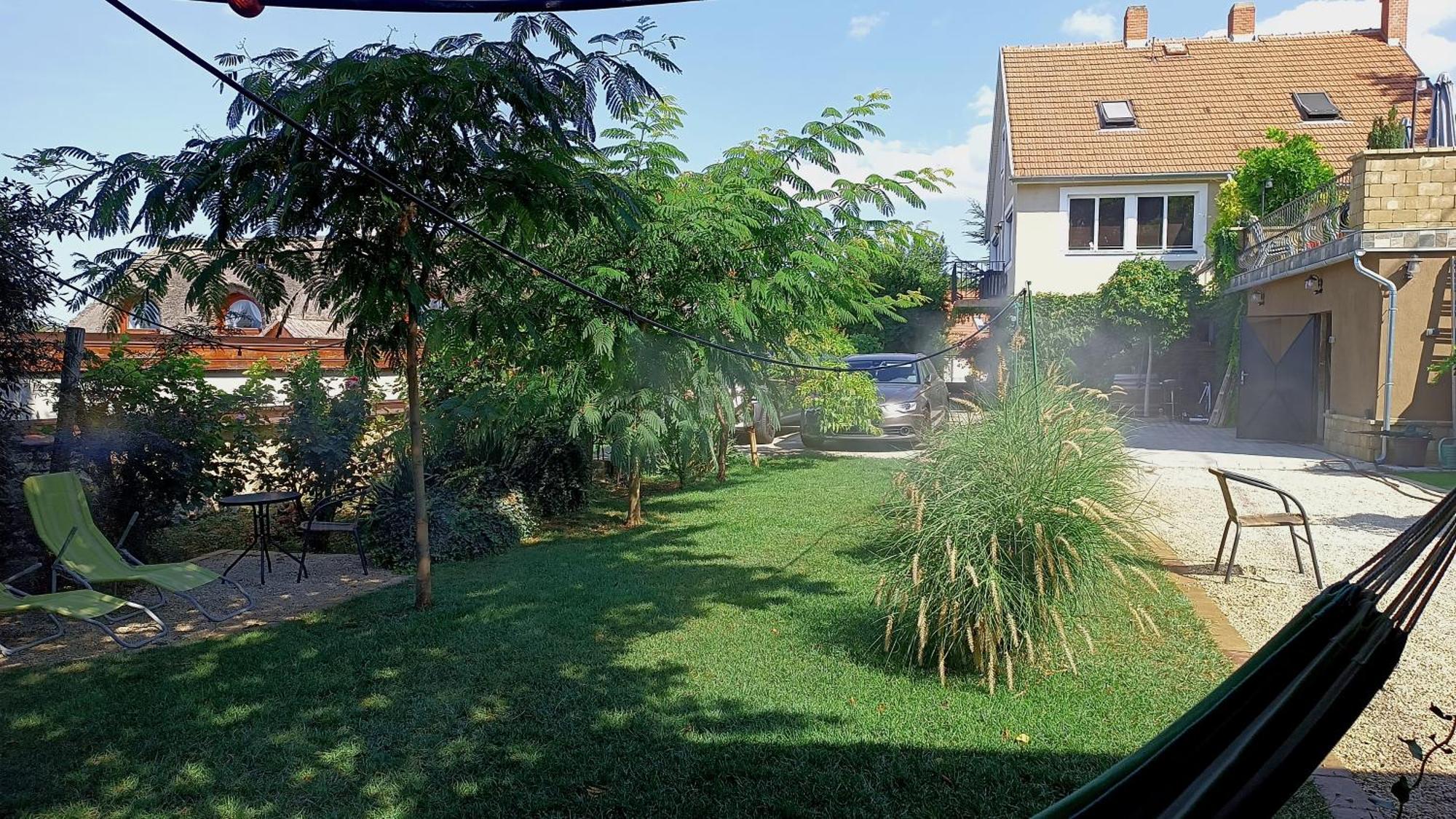 T.H.Ny Village Inn Cottage Tihany Ngoại thất bức ảnh