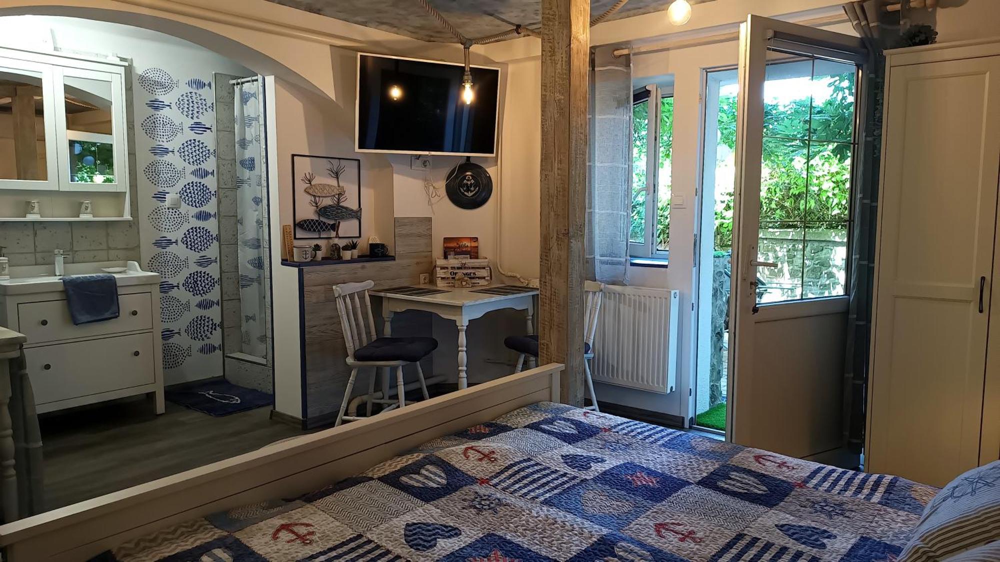 T.H.Ny Village Inn Cottage Tihany Ngoại thất bức ảnh