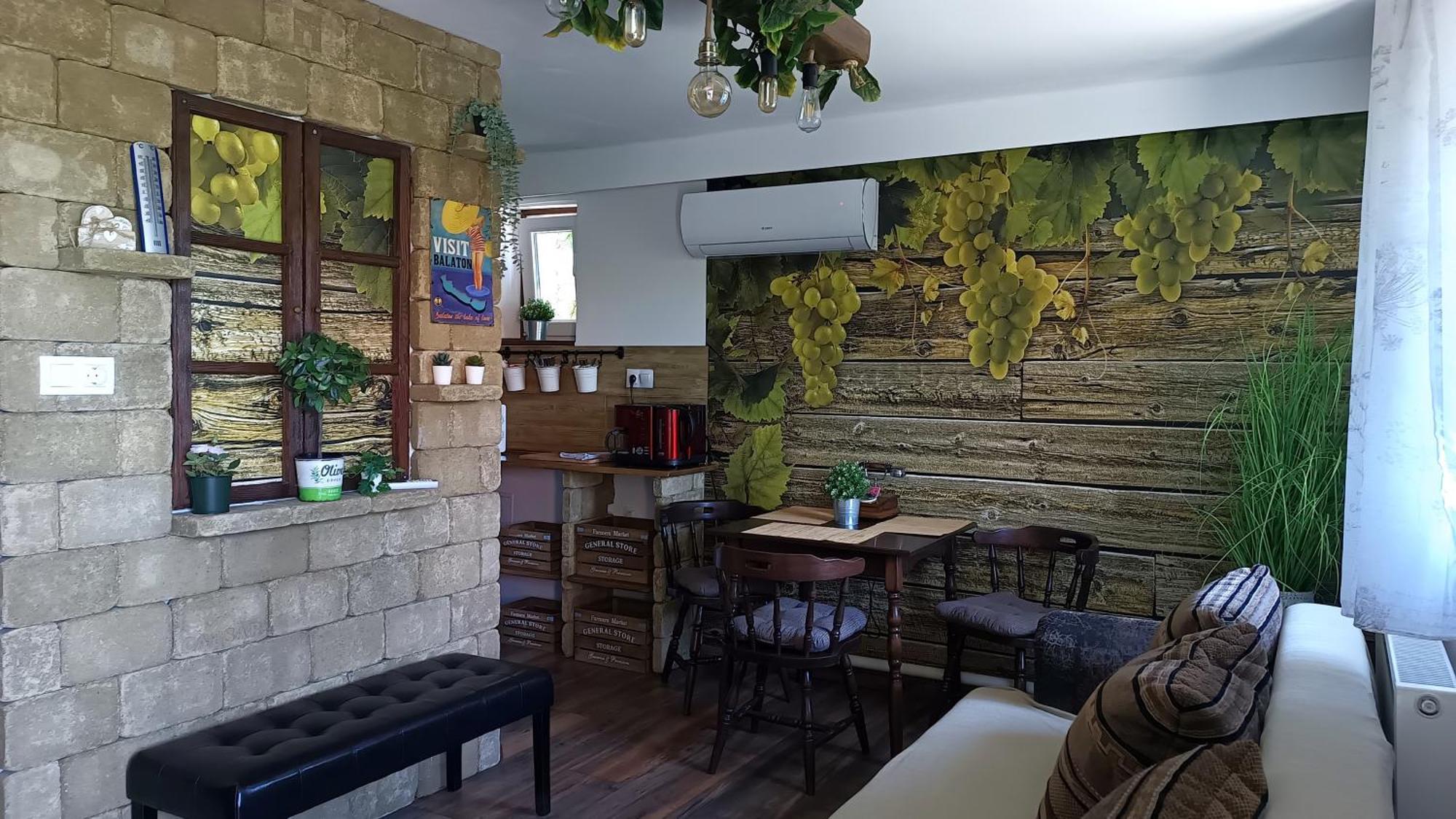 T.H.Ny Village Inn Cottage Tihany Ngoại thất bức ảnh